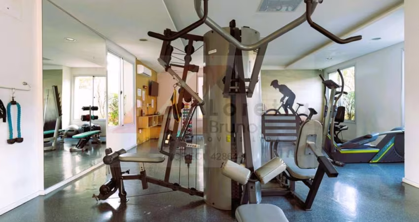 BARRA FUNDA - RUA TODA ARBORIZADA / SUPER TRANQUILA!!! Área útil 101m², 3 dormitórios sendo 1 suíte.