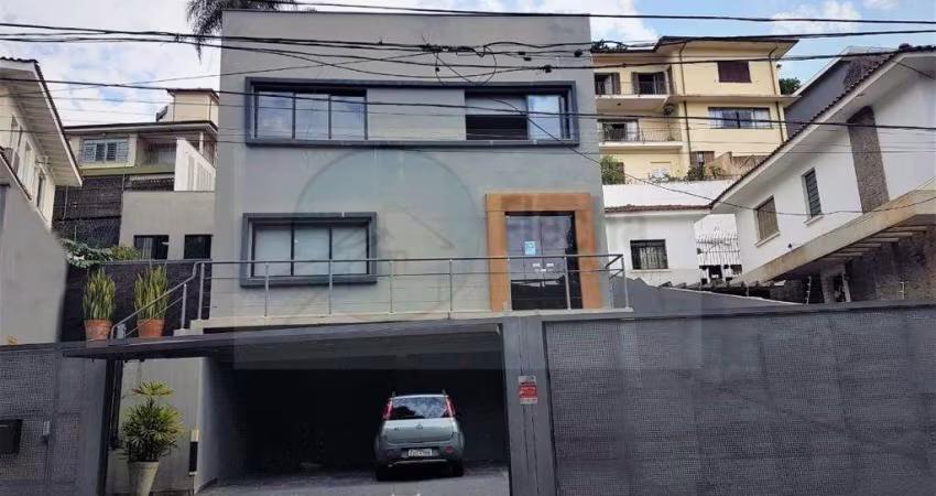 PACAEMBU, CASA COMERCIAL 420M² AU/420M² AT/ 14M² DE FRENTE, recepção, área de café, 6 salas e um salão em vão livre , 5 banheiros, 11vagas.