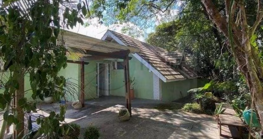 Fazendinha - 4 Sts / AT: 3 mil m² / Arq. Sig Bergamin /Edícula HOME OFFICE!