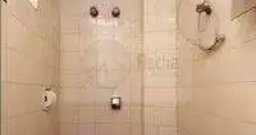 Apartamento todo mobiliado, em andar alto 100m² - próximo ao sírio libanês. 3 dormitórios, sendo 1 suíte, 1 vaga