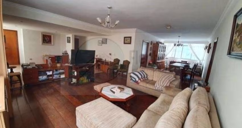 Excelente apartamento, totalmente reformado, 182,40m² - 4 dormitórios (sendo 1 suíte) e 2 vagas.