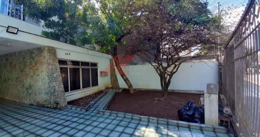 Imperdível oportunidade: Casa à venda em São Paulo-SP, Campo Belo, 5 quartos, 3 suítes, 276m², 2 vagas!