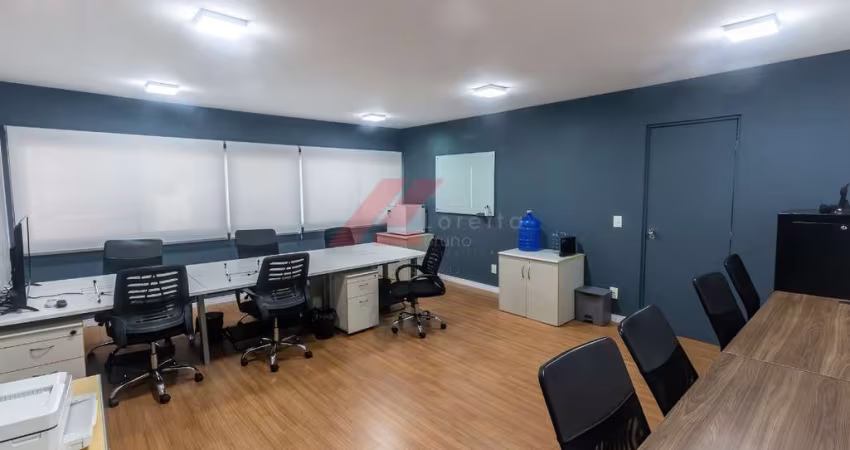 Sala Comercial à Venda no Itaim Bibi: 1 Sala, 2 Banheiros, 1 Vaga de Garagem - São Paulo-SP
