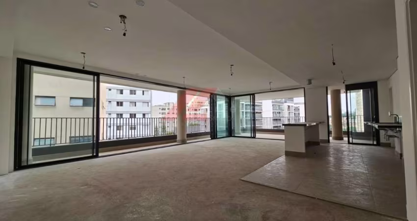 Apartamento de Luxo à Venda em Perdizes, São Paulo-SP: 3 Quartos, 3 Suítes, 1 Sala, 5 Banheiros, 2 Vagas, 195m².