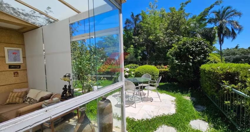 Imperdível: Casa em Condomínio de Luxo em Cidade Jardim, São Paulo - 4 Quartos, 2 Suítes, 2 Salas, 5 Banheiros, 4 Vagas, 589m².