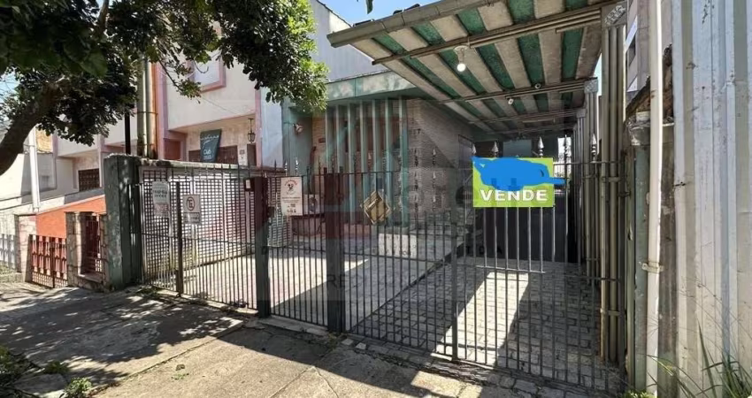 Casa comercial à venda em São Paulo-SP, bairro Sumaré: 4 salas, 5 banheiros, 3 vagas, 491m² de área. Aproveite!