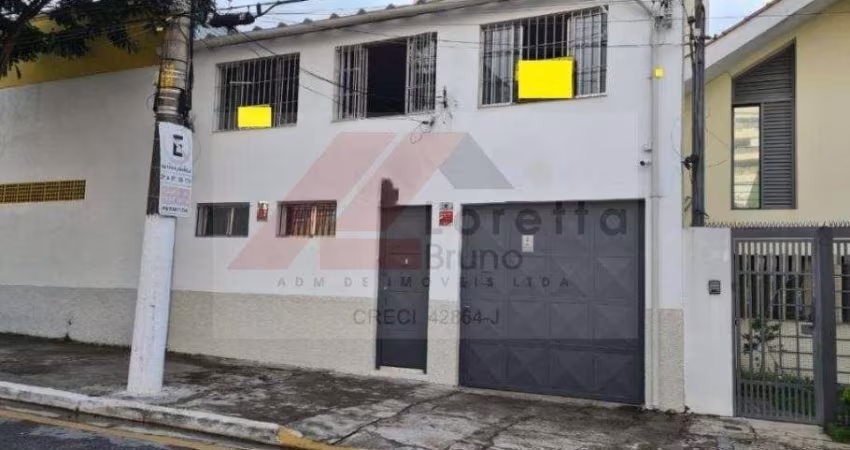 Casa Comercial à Venda em São Paulo-SP, Bairro Cambuci: 6 salas, 3 banheiros, 3 vagas de garagem, 250m².