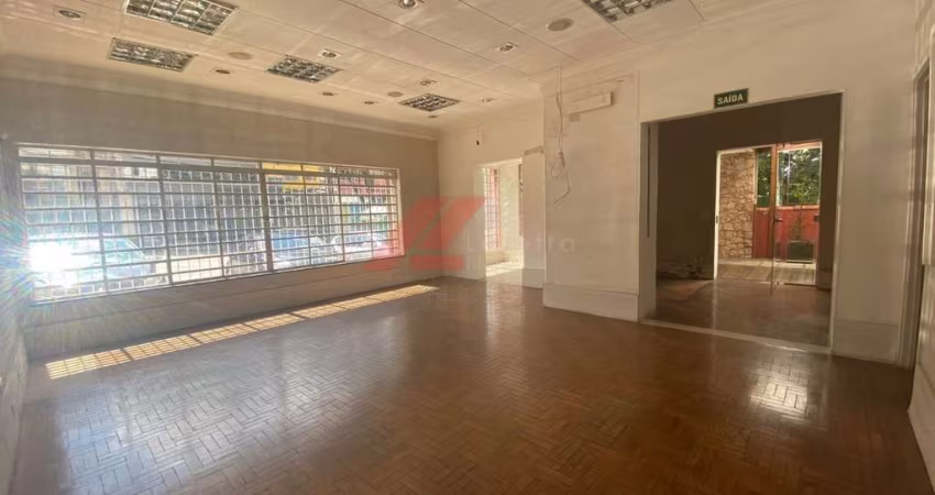 Casa Comercial de Alto Padrão para Locação no Alto da Lapa, São Paulo-SP: 6 Quartos, 6 Salas, 6 Banheiros, 9 Vagas, 391m²!