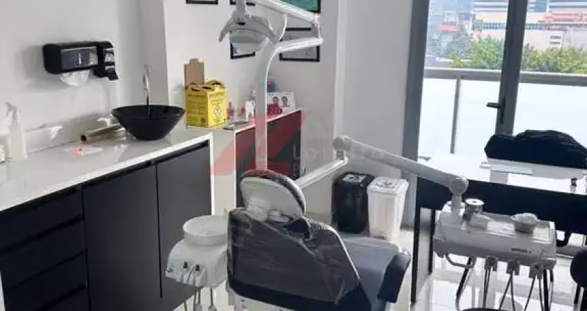 Sala comercial para alugar na Rua Henri Dunant, 848, Santo Amaro, São Paulo