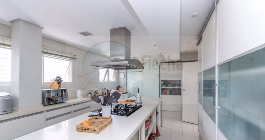 Linda cobertura de 320m2 em Jardim América - 2 suítes e 2 vagas