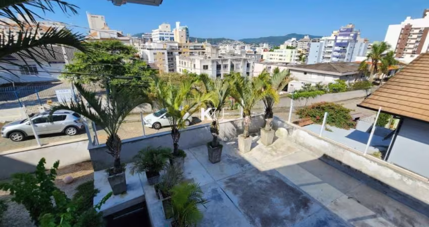 Casa com 3 quartos à venda na Rua Professor Bayer Filho, --, Coqueiros, Florianópolis