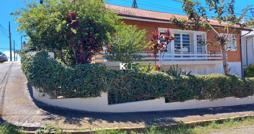 Casa com 5 quartos à venda na Leo Vítor, --, Itaguaçu, Florianópolis