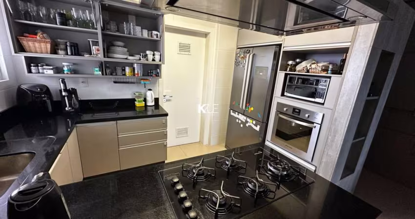 Apartamento com 3 quartos à venda na Rua José Beiro, --, Estreito, Florianópolis