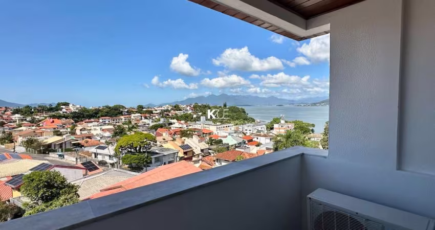 Apartamento com 4 quartos para alugar na Rua Fernando Ferreira de Mello, --, Bom Abrigo, Florianópolis