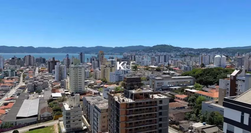 Cobertura com 3 quartos à venda na Rua Pedro Cunha, --, Estreito, Florianópolis