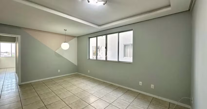 Apartamento com 3 quartos para alugar na Rua Gisela, --, Barreiros, São José