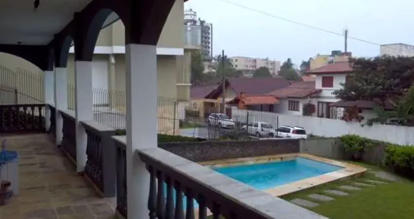 Casa com 3 quartos à venda na Rua Luiz da Costa Freysleben, --, Itaguaçu, Florianópolis