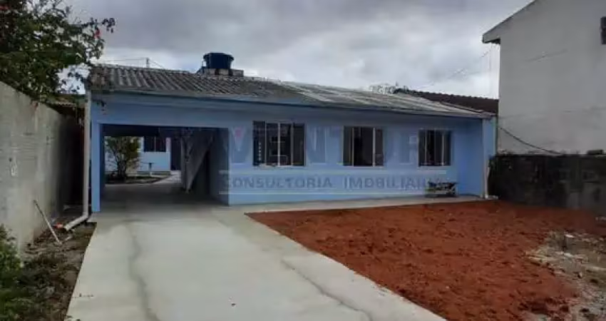 Casa com 3 quartos para alugar na Rua das Hortênsias, 160, Guatupê, São José dos Pinhais