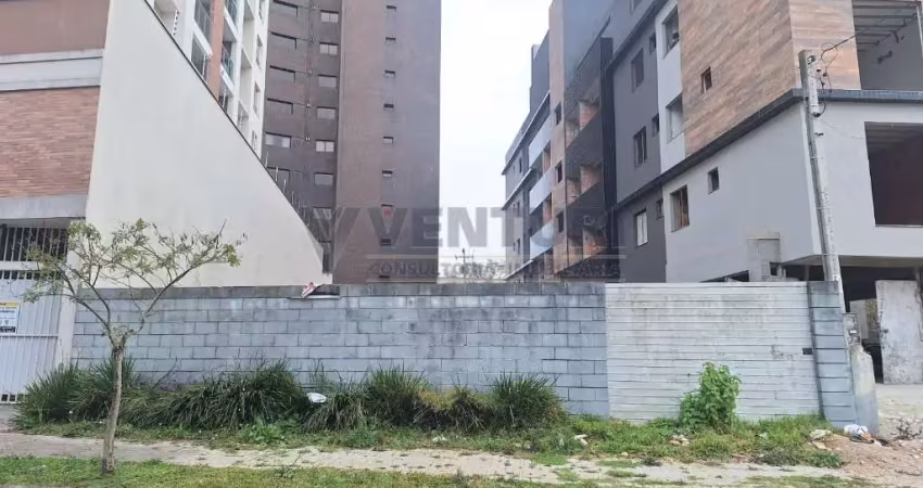 Terreno à venda na Rua Francisco Cassiano de Miranda, 40, Centro, São José dos Pinhais