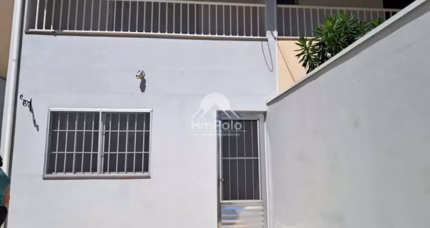 Sobrado com 2 quartos 2 banheiros 2 vagas para locação no Nova Europa em Campinas-SP