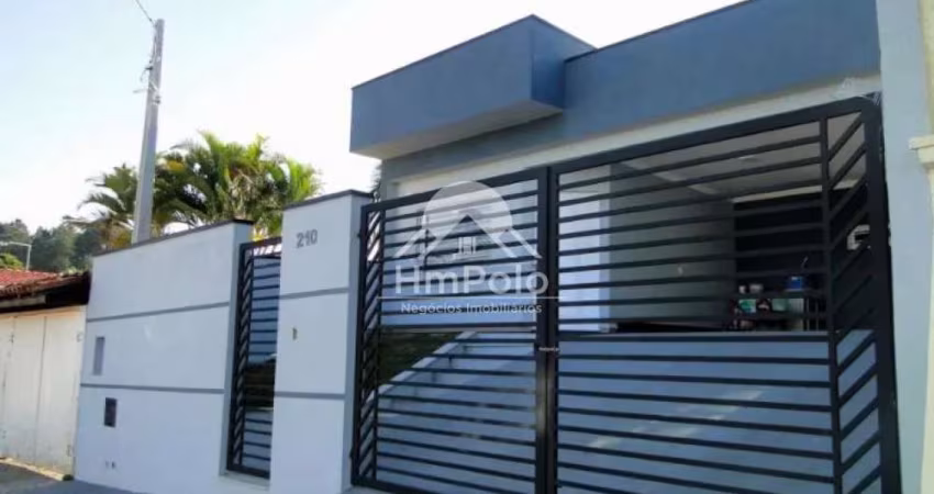CASA À VENDA COM 3 DORMITORIOS, 4 BANHEIROS, 4 VAGAS EM SOUSA CAMPINAS/SP