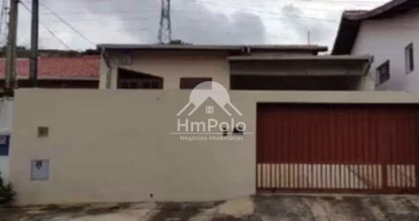 CASA Á VENDA, COM 4 DORMITÓRIOS SENDO 1(SUÍTE) E 2 VAGAS DE GARAGEM - JARDIM CARLOS LOURENÇO EM CAMPINAS / SP.