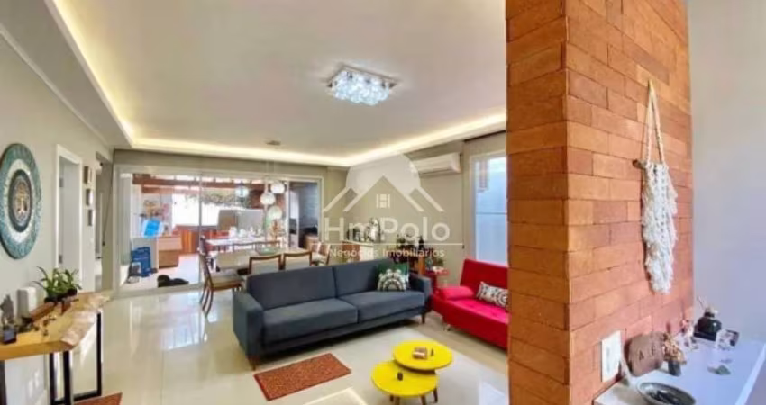 CASA À VENDA COM 3 QUARTOS, 3 SUÍTE, 4 VAGAS EM PAULINIA/SP