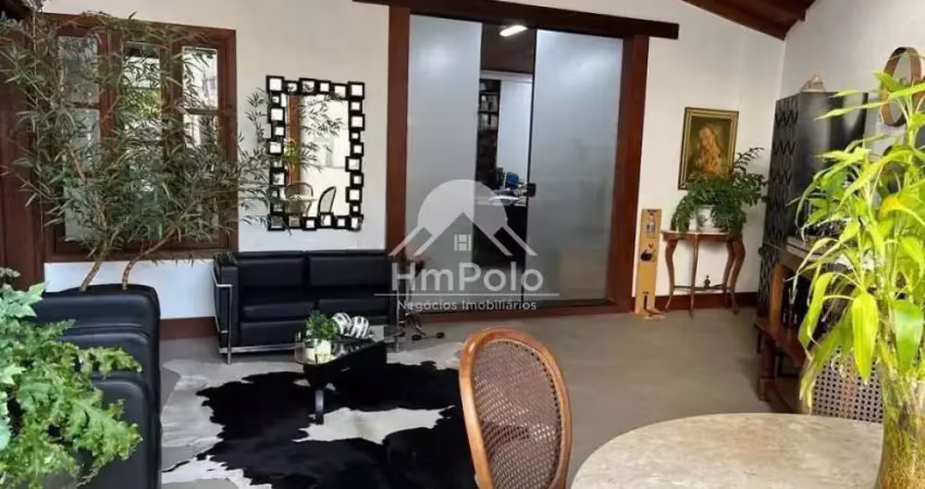 CASA COMERCIAL COM AMPLAS SALAS, 4 SUÍTES E 5 VAGAS PARA LOCAÇÃO NO TAQUARAL EM CAMPINAS/SP.