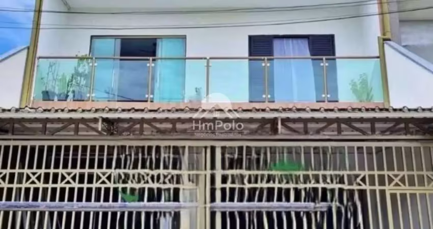 Casa sobrado á venda, 3 dormitórios sendo 1 (suíte) 2 vagas de garagem Parque residencial vila união em campinas /SP.
