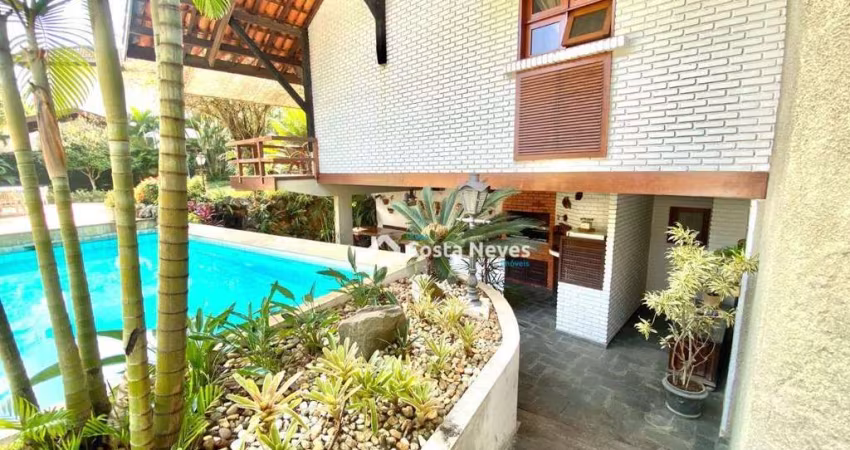 Sobrado com 6 dormitórios à venda, 520 m² por R$ 2.797.000,00 - Jardim das Colinas - São José dos Campos/SP