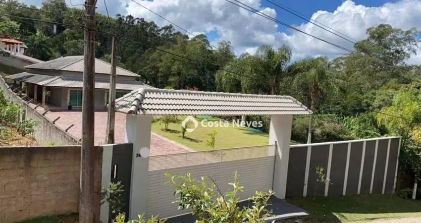 Chácara com 3 dormitórios à venda, 1438 m² por R$ 1.550.000,00 - Fazenda Paião (Alpes de Guararema) - Guararema/SP