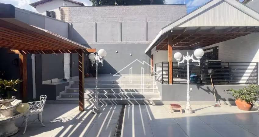 Casa com 4 dormitórios à venda, 290 m² por R$ 2.400.000,00 - Jardim Apolo - São José dos Campos/SP