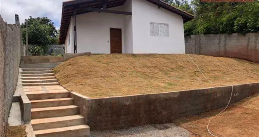 Casas Financiáveis para Venda em Mairiporã, Terra Preta, 2 dormitórios, 1 suíte, 1 banheiro, 5 vagas