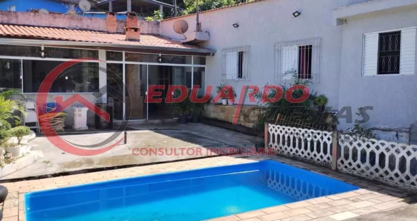 Casa para Venda em Mairiporã, Luiz Fagundes, 3 dormitórios, 2 banheiros, 4 vagas