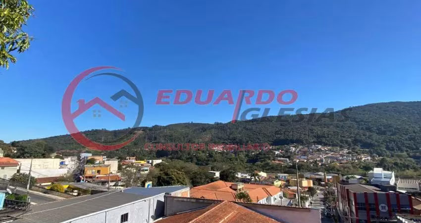 Casa a venda no centro da cidade de mairiporã são paulo