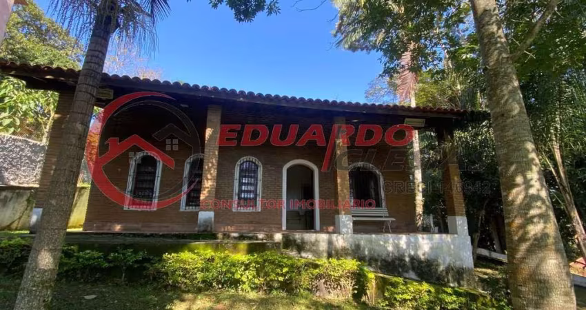 Casa em Condomínio para Venda em Mairiporã, Jardim Cinco Lagos De Santa Maria, 3 dormitórios, 1 suíte, 2 banheiros, 3 vagas
