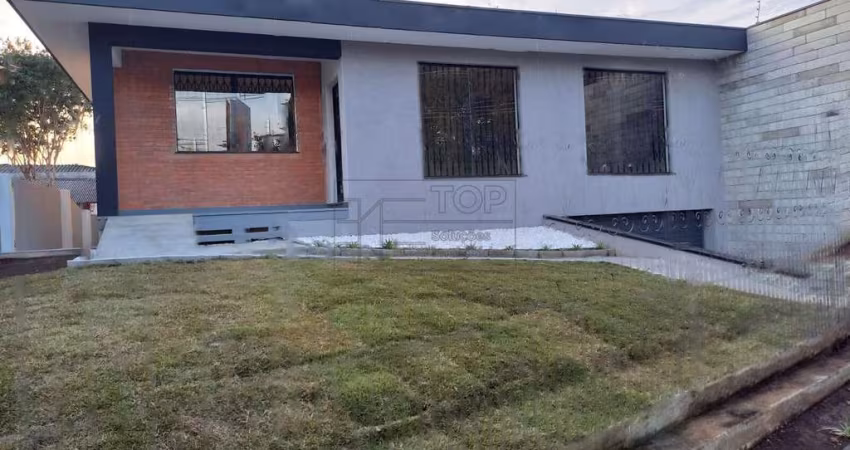 Casa para alugar na Rua Jacarezinho, 485, Mercês, Curitiba
