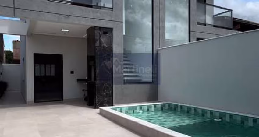 Oportunidade Única! Casa à venda em Itanhaém-SP, bairro Bopiranga: 2 quartos, 2 suítes, 1 sala, 3 banheiros, 3 vagas, 82m².