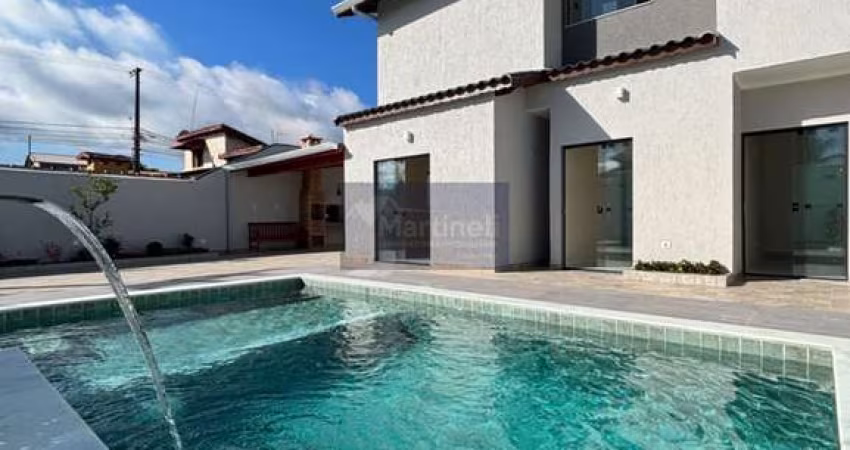 Imperdível oportunidade: Casa à venda em Suarão, Itanhaém-SP, com 3 quartos, 1 suíte, 2 banheiros e 111,00 m² de área!