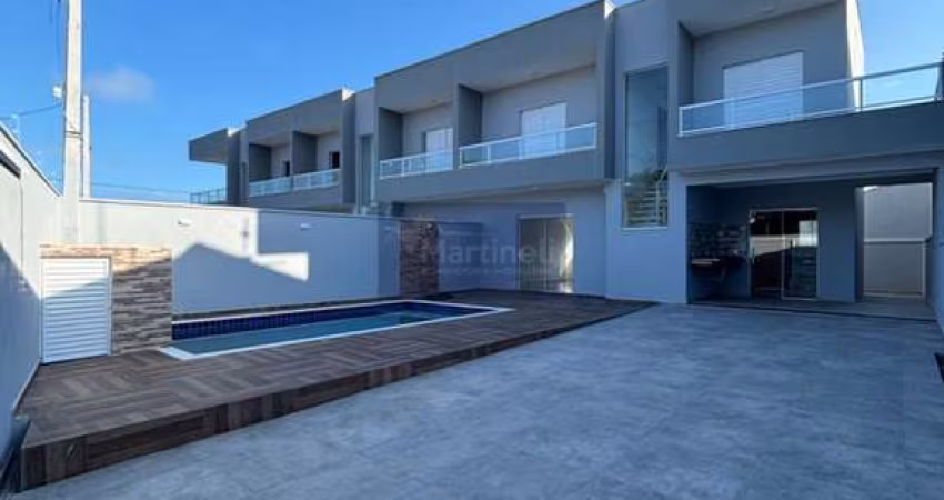 Imperdível: Casa à venda em Itanhaém-SP, Cibratel 2, 3 quartos, 1 suíte, 2 banheiros, 107m². Venha conferir!