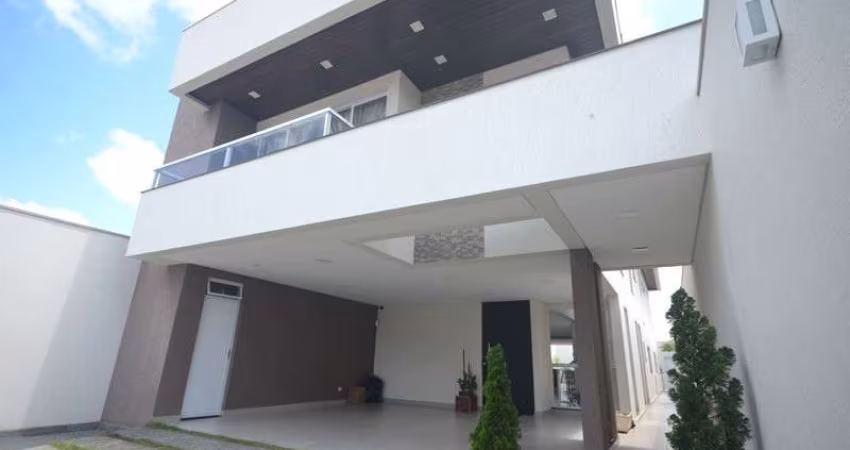 Casa de Luxo à Venda em Itanhaém-SP, Bairro Cibratel 1: 5 Quartos, 5 Suítes, 3 Salas, 7 Banheiros, 5 Vagas de Garagem, 375m².