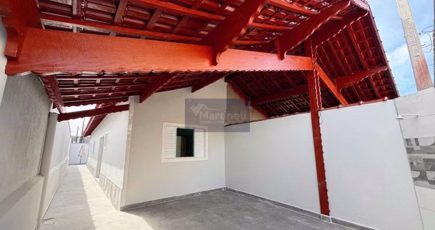 Casa de 2 quartos com suíte à venda em Mongaguá -SP, no Jd. Praia Grande: 76,70 m², 2 banheiros e 2 vagas de garagem