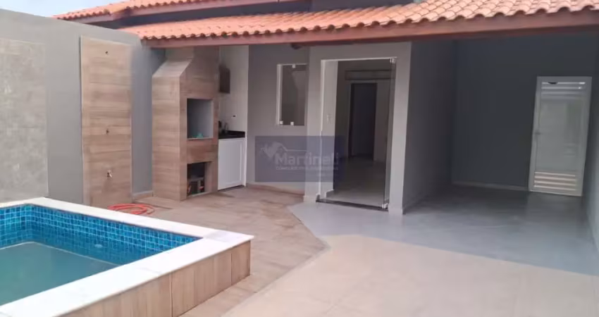 Casa à venda em itanhaém-sp, nova itanhaém  3 quartos, 1 suíte, 2 vagas de garagem  85m² de área