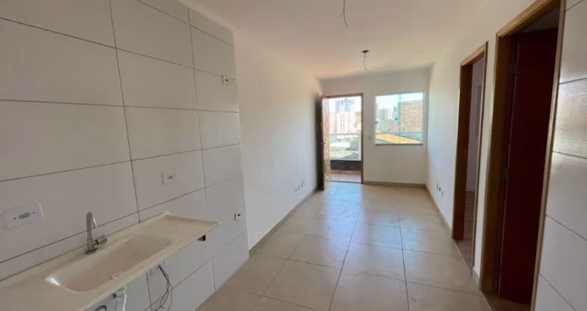Excelente apartamento na Vila Guilhermina, com 51m.