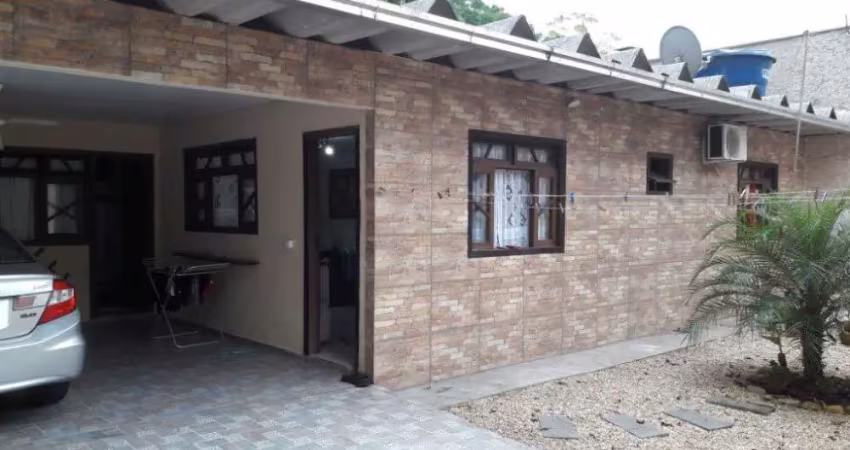 Casa à venda no Velha, Blumenau 