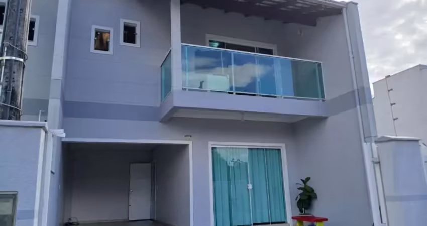 Bela residência 3 dormitórios - 180m2 - alto padrão
