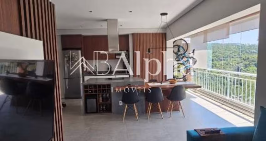 Apartamento mobiliado à venda no Condomínio Trix Housing em Santana de Parnaíba - SP.