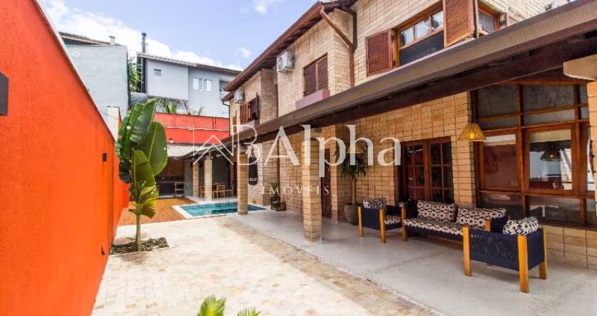 Casa para venda no Residencial Alphaville 9 em Santana de Parnaíba - SP