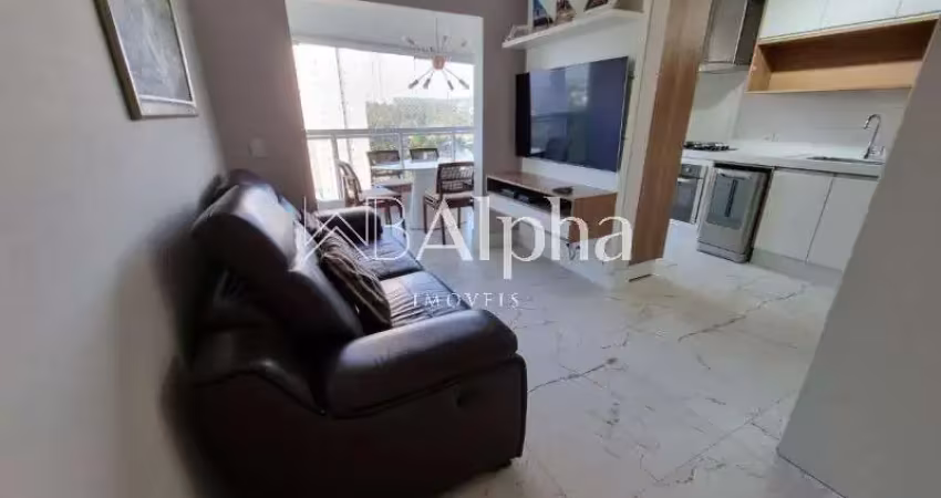 Apartamento mobiliado a venda no Condomínio Glass em Alphaville - SP