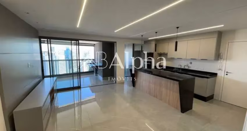 Apartamento para locação e venda no Condomínio Level em Alphaville - SP